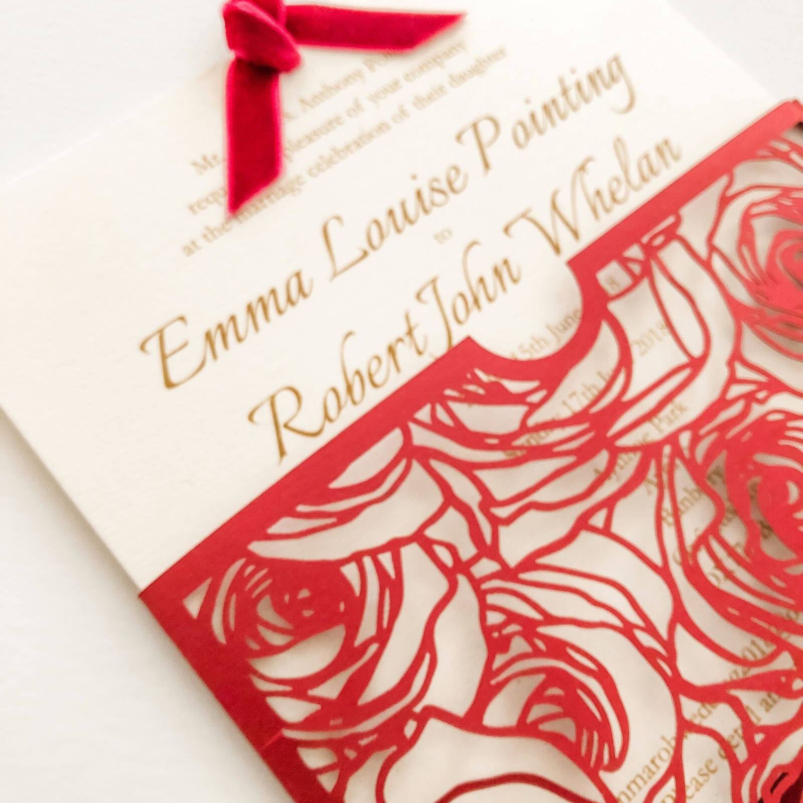 Laser Cut Pocket Wedding invitation - La Vie en Rose